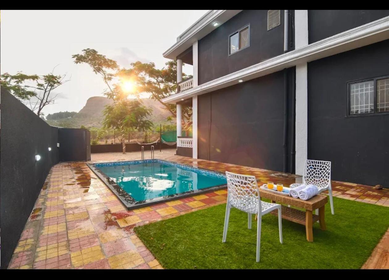 Empyrean Stay Ll 3Bhk Ll Black Horse Villa Ll Ac Ll Private Pool Ll Wifi II Lux Ll Lonavala Eksteriør billede